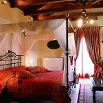 فندق Aiolides