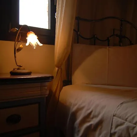 Aiolides Hotel